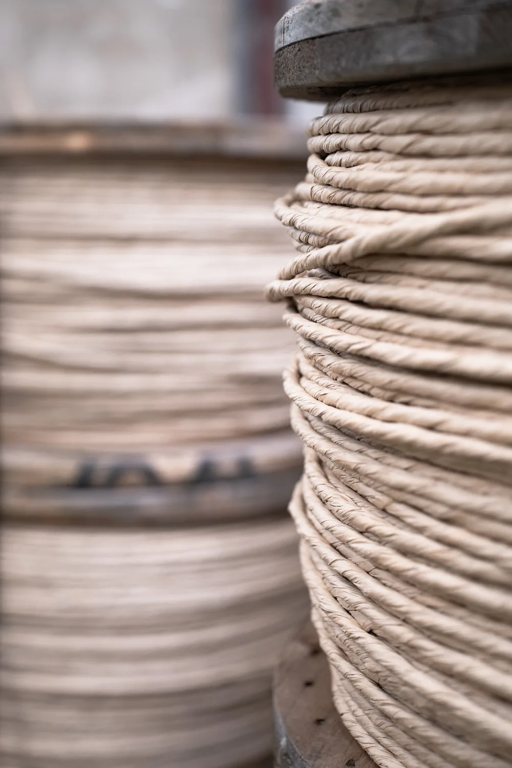 Paper strand